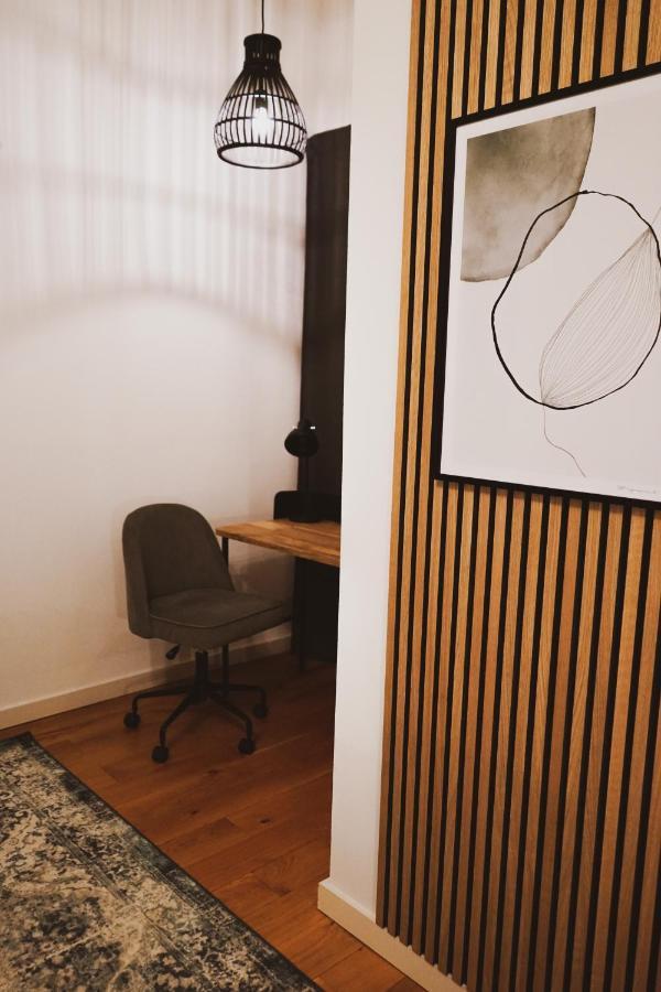 Stilvolles City-Loft Mit Privatem Whirlpool ترير المظهر الخارجي الصورة